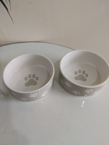 Grey white paw print ceramic - paw,